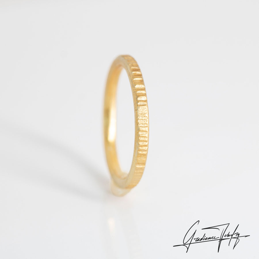 Gradiance Jewelry women's 14KT Yellow Gold Downpour stacking band featuring a corrugated design - front view.