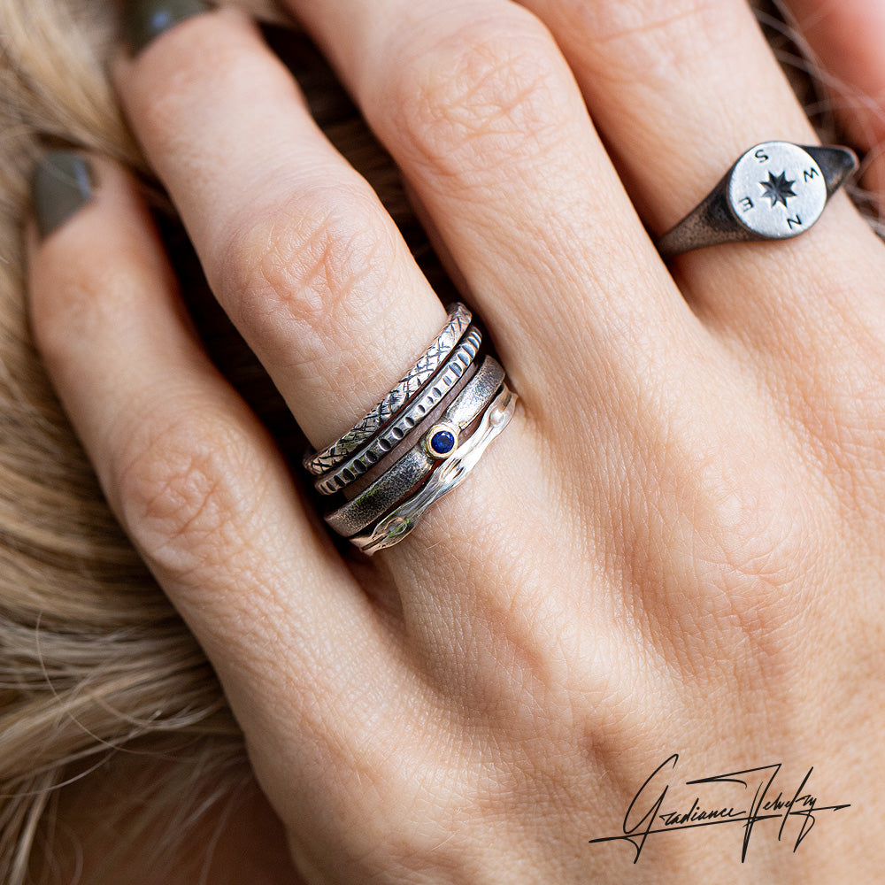 Gradiance Jewelry women's oxidized silver compass Way Home Ring from the Little Black Jewelry Collection - model shot.